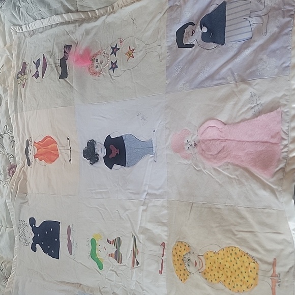 Women from Different States Design Quilt, 2003 - Picture 6 of 16